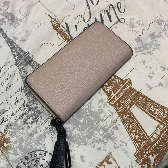 Kate Spade Light Brown Wallet with Black Tassel - Picture 1 of 7